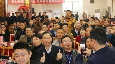 湖南雅大前往臨湘市傳統(tǒng)釀酒產(chǎn)業(yè)培訓班，分享雅大釀酒技術(shù)！