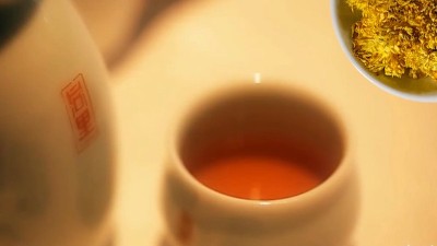 菊花酒怎么做？雅大釀酒設(shè)備教你釀造菊花糯米酒！